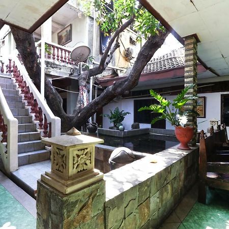 Borneo Hostel Jakarta Eksteriør billede