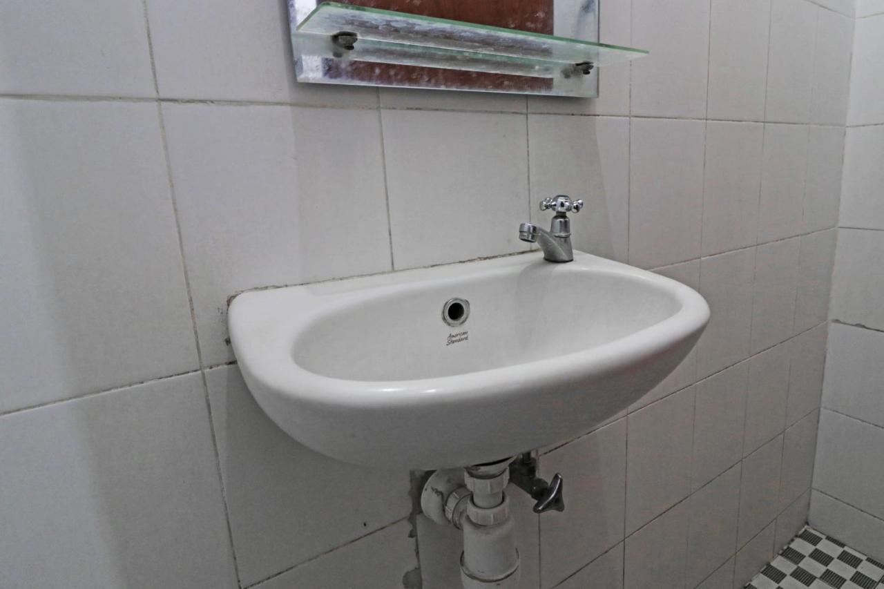 Borneo Hostel Jakarta Eksteriør billede